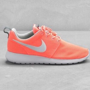 Nike Roshe Runs